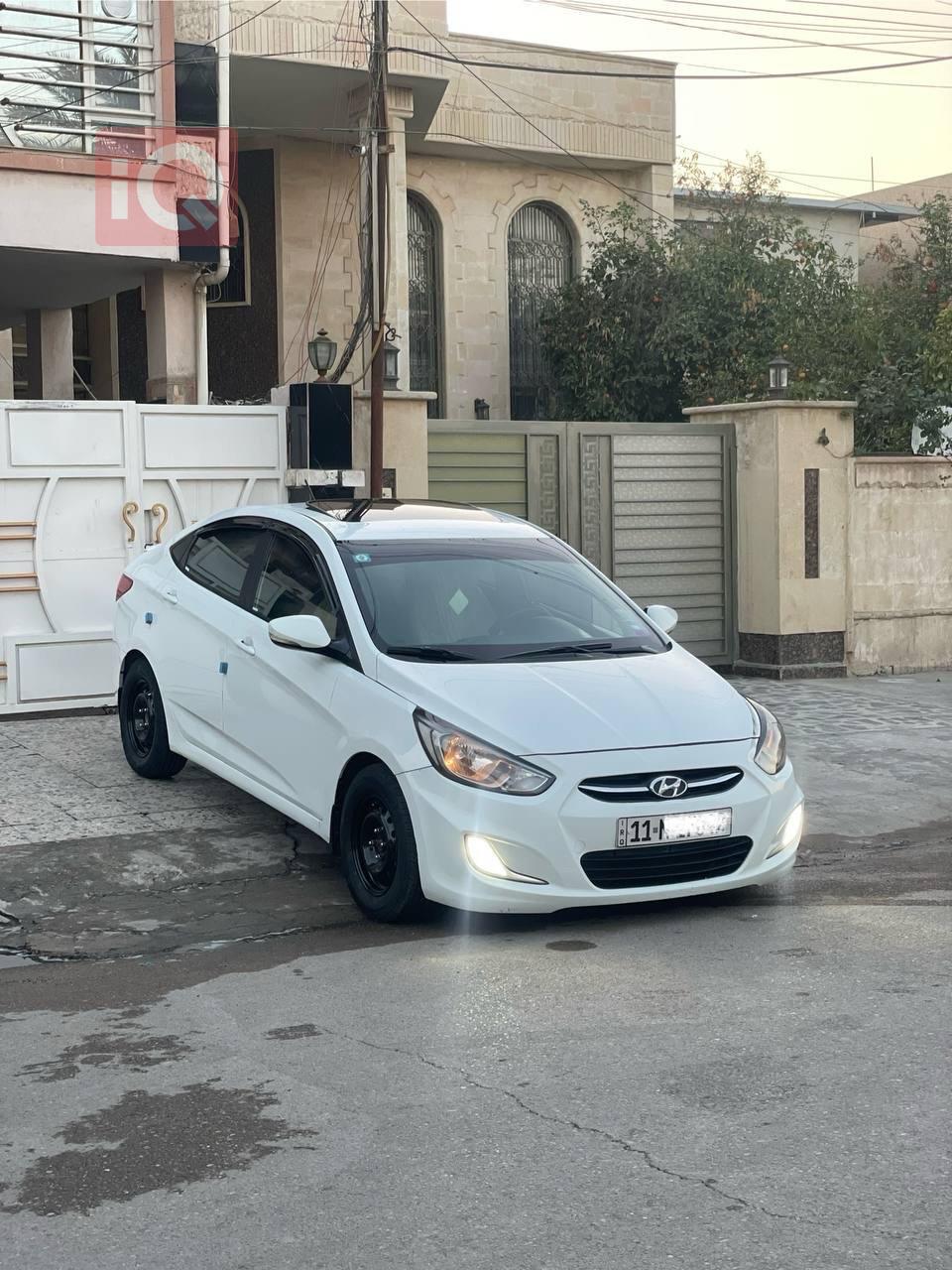 هیوندای ئەکسنت